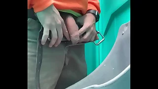Well-pleased piss